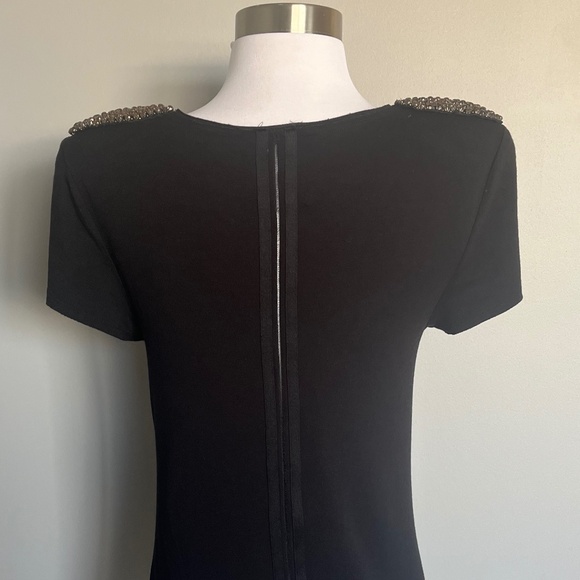 Alice Olivia Stacey Bendet Embellish Patched Shoulder Jeweled Cocktail Tee Top - Picture 7 of 15